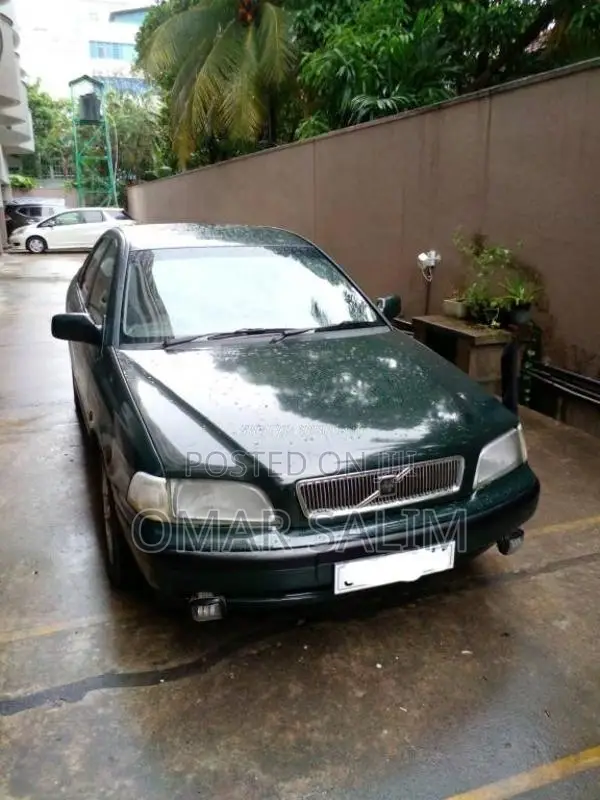 Volvo S40 1998 Car (Used)