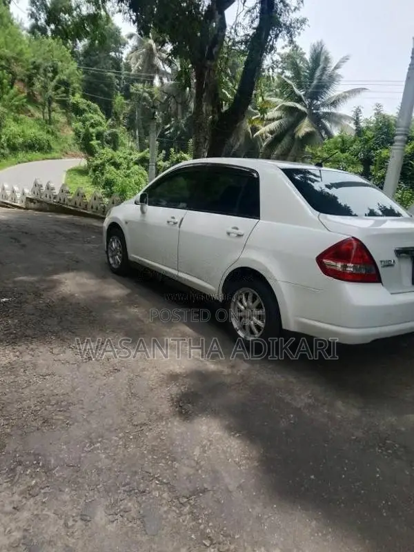 Nissan TIIDA 2007 Car (Used)