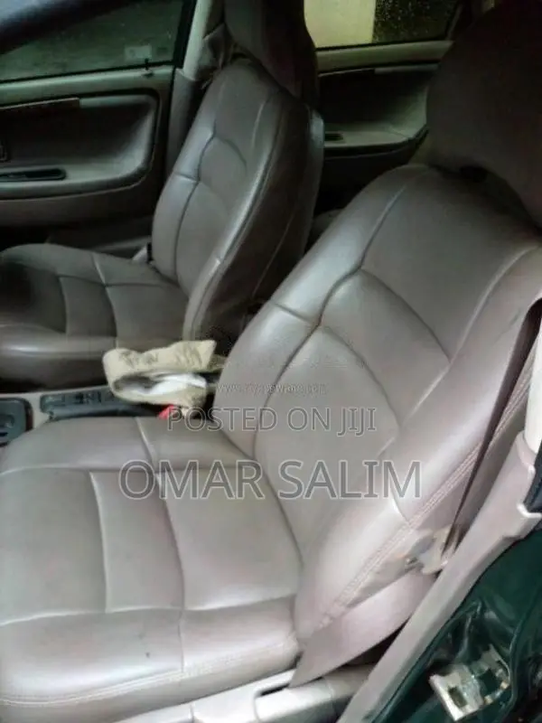 Volvo S40 1998 Car (Used)