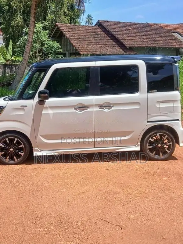 Suzuki Spacia 2018 Car (Used)