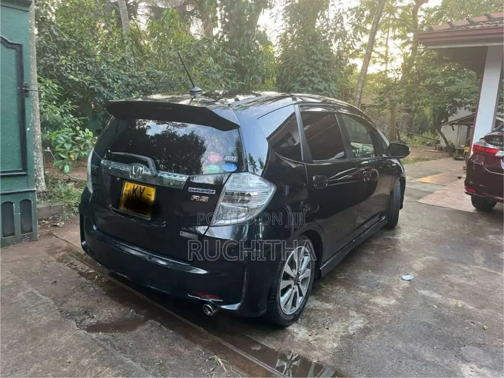 Honda FIT GP4 RS 2012 Car (Used)