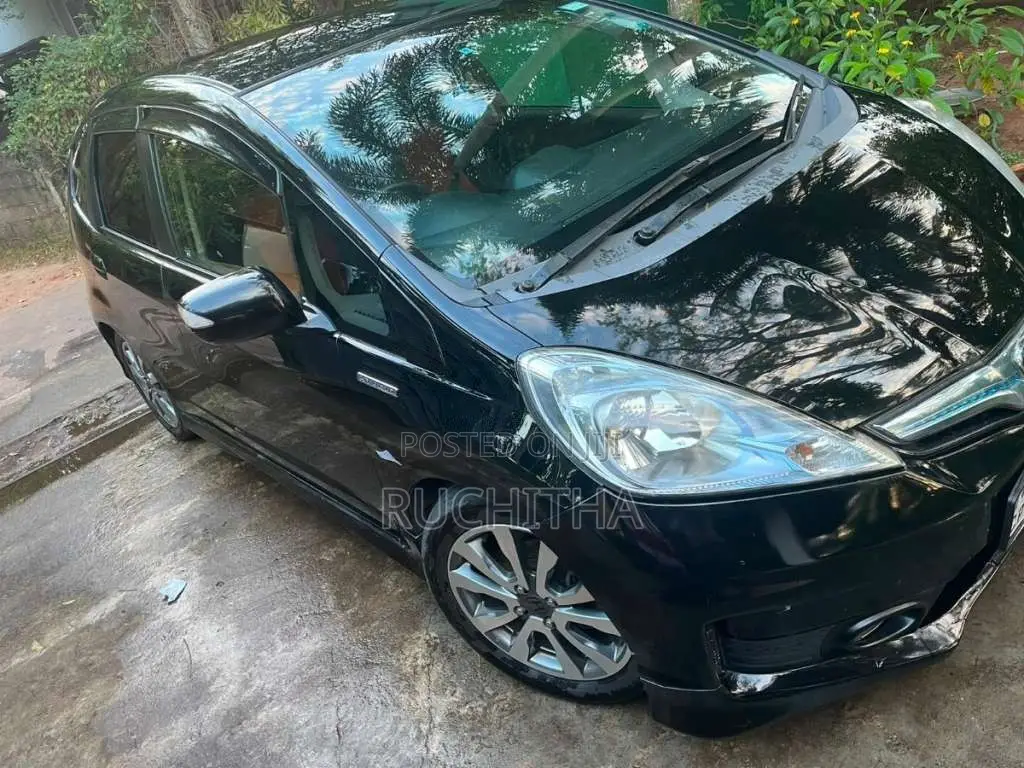 Honda FIT GP4 RS 2012 Car (Used)