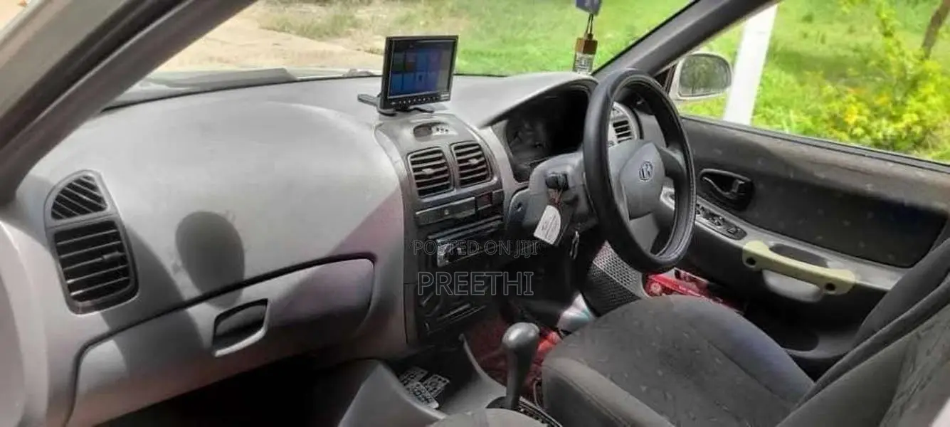 Hyundai Accent 2002 Car (Used)