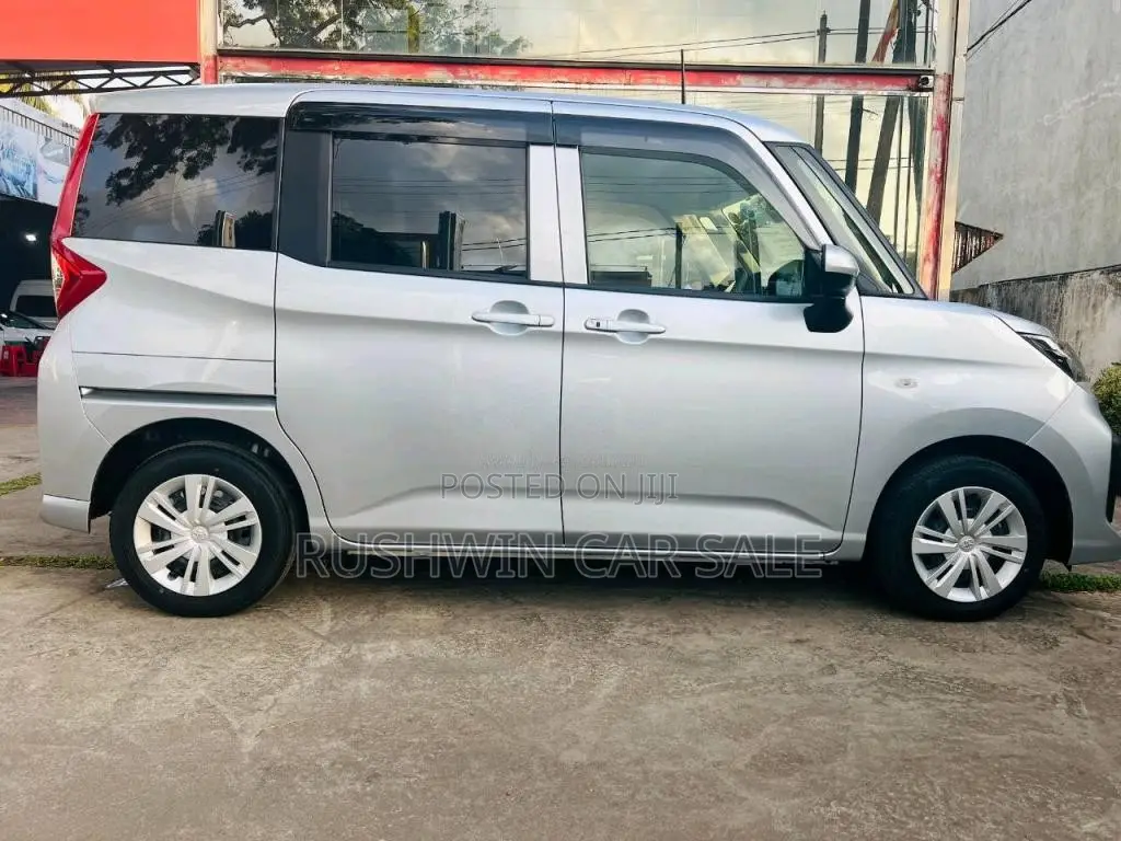 Toyota Roomy 2023 Car Unregistered (Recondition)