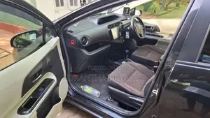 Toyota Aqua G Limited 2013 Car (Used)