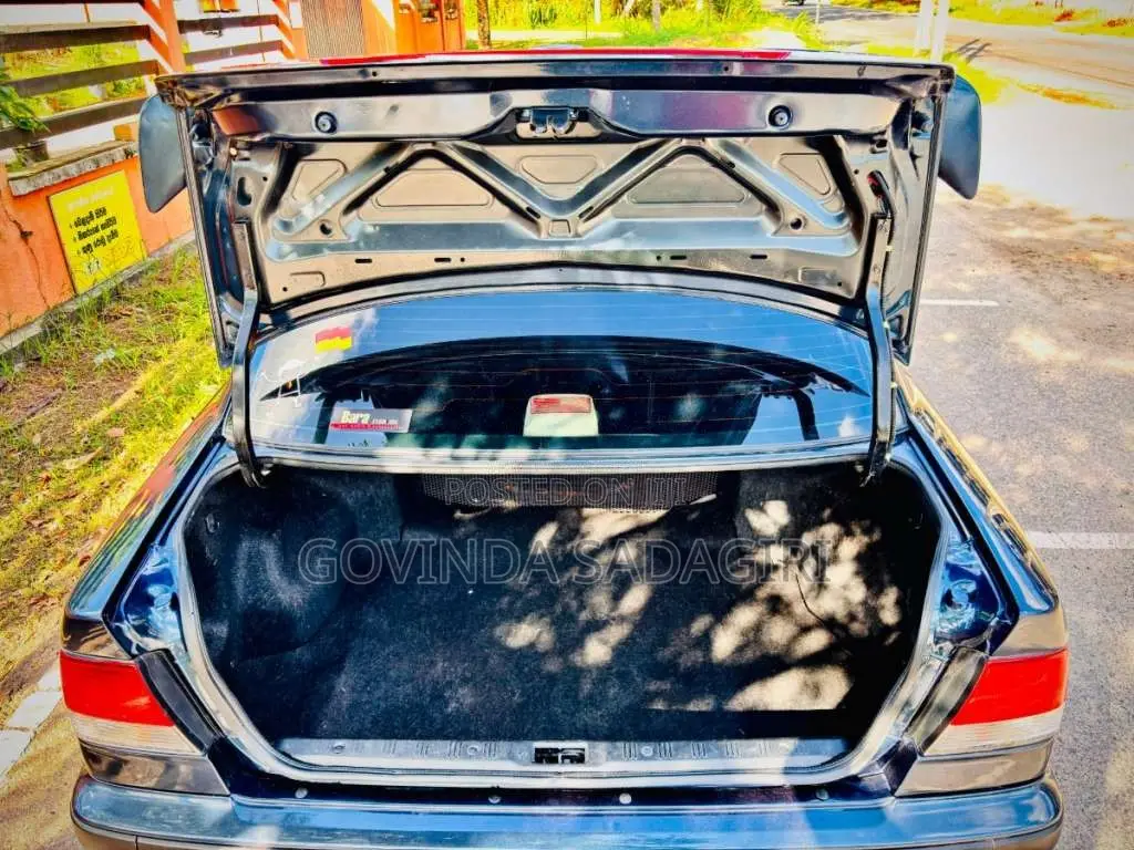 Nissan FB15 2000 Car (Used)