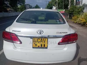 Toyota Premio 2017 Car (Used)