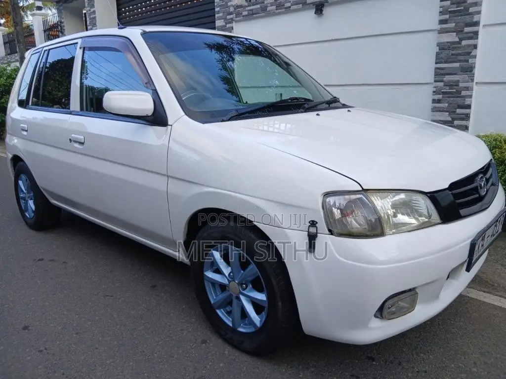 Mazda Demio 2002 Car (Used)