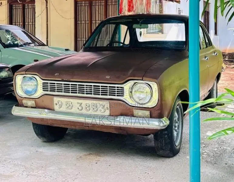 Ford Escort 1973 Car (Used)