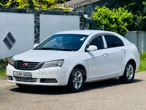 Micro M Grand 2015 Car (Used)
