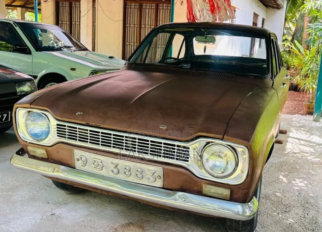 Ford Escort 1973 Car (Used)