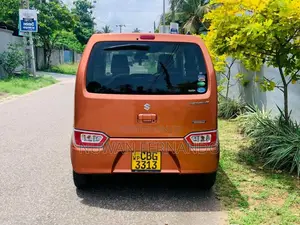 Suzuki Wagon R FX 2019 Car (Used)