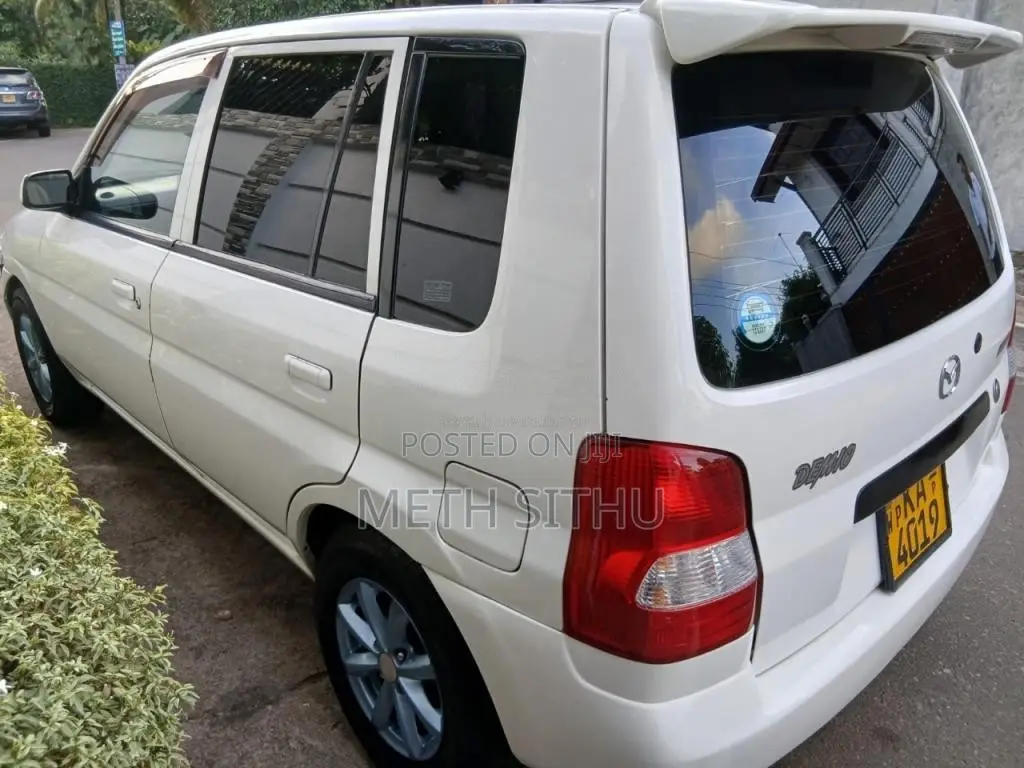 Mazda Demio 2002 Car (Used)