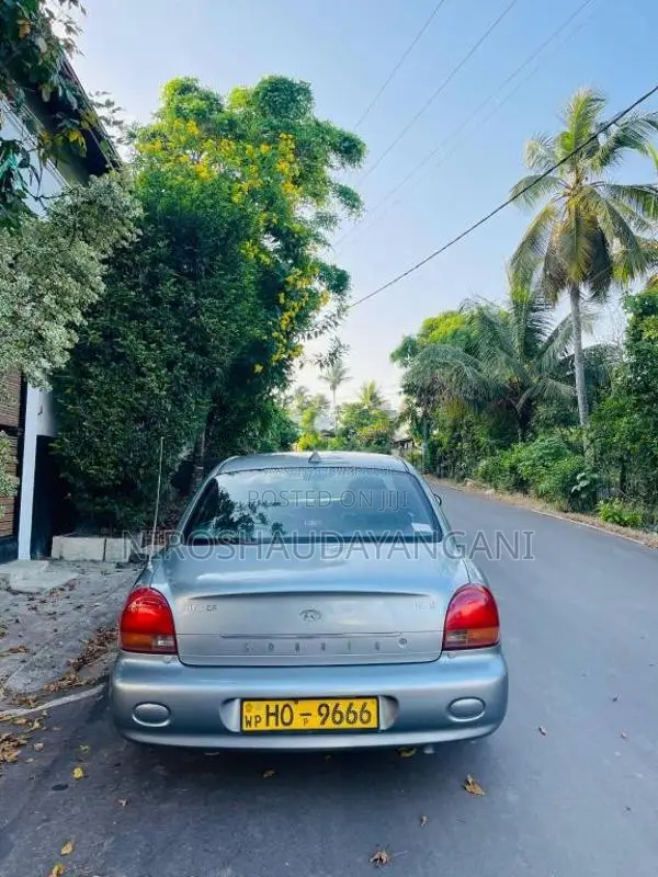 Hyundai Sonata 2000 Car (Used)