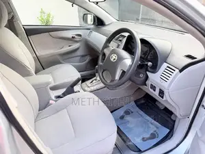 Toyota Axio 2010 Car (Used)