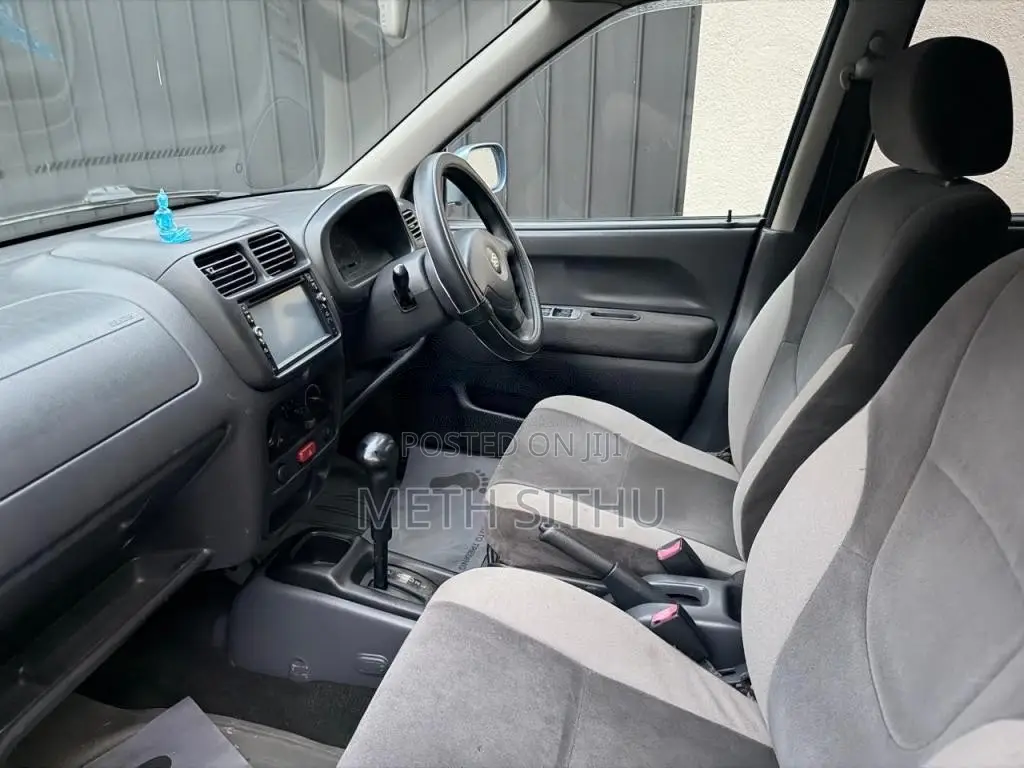 Suzuki Swift 2005 Car (Used)