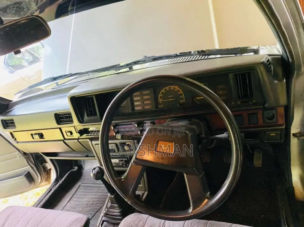 Daihatsu Charmant 1986 Car (Used)