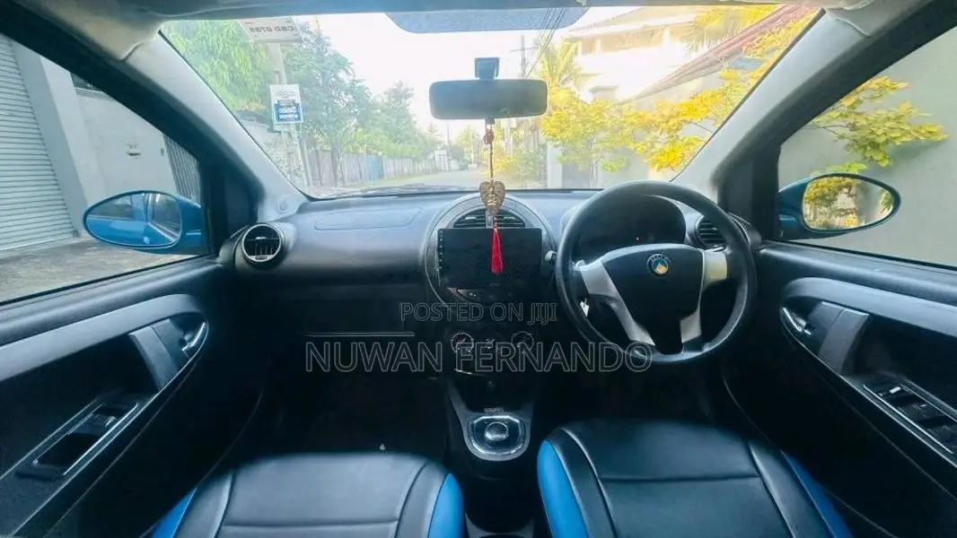 Micro Panda Cross 2018 Car (Used)