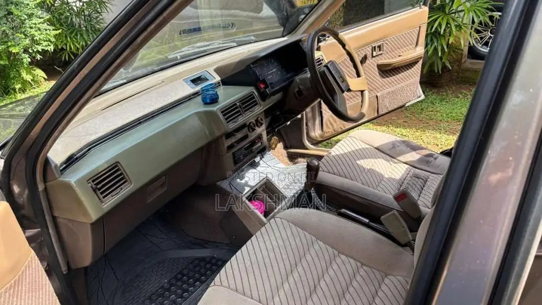 Proton Saga 1988 Car (Used)