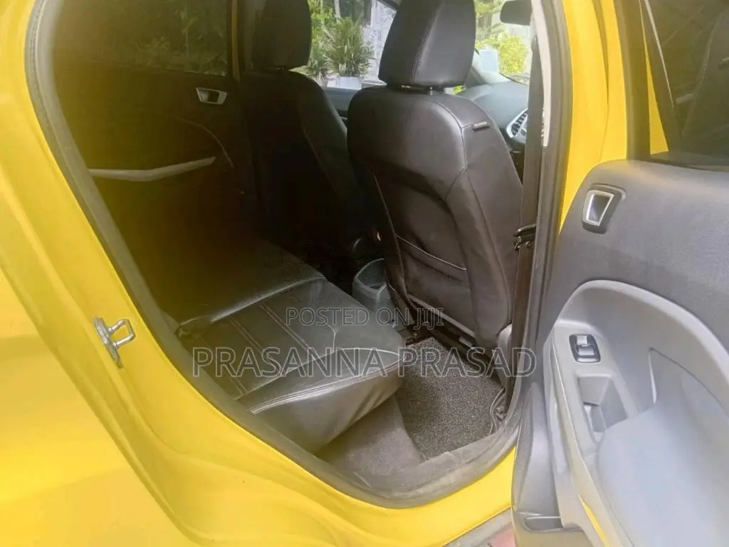 Ford Titanium Ecosport 2015 Car (Used)