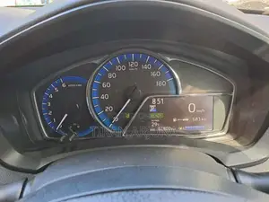 Toyota Axio G Grade 2017 Car (Used)