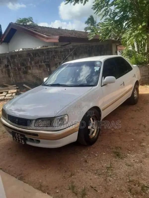 Toyota Corolla 1999 Car (Used)