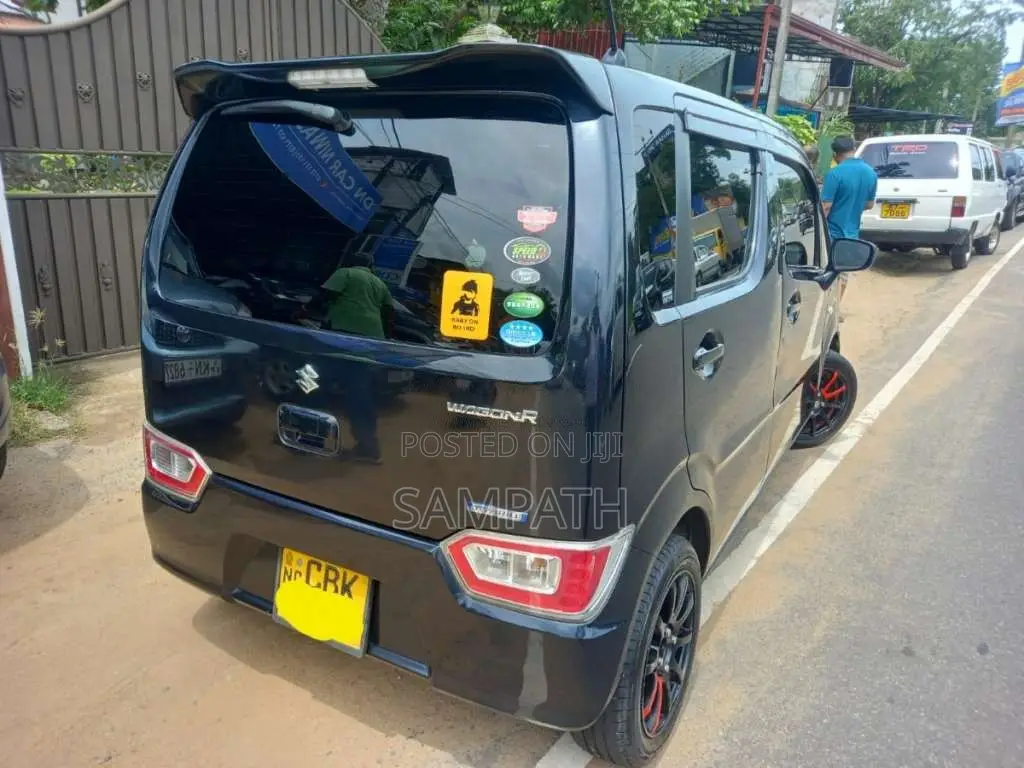Suzuki Wagon R FX 2018 Car (Used)