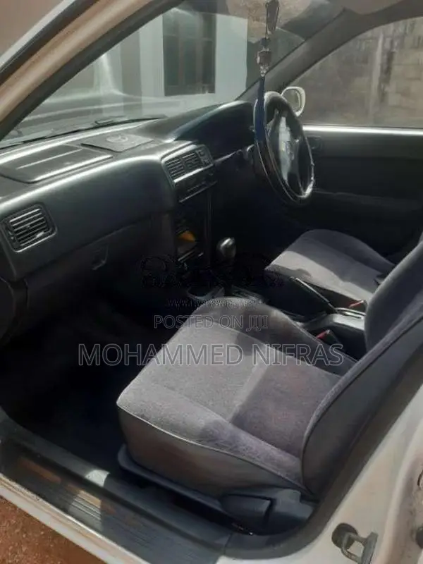 Toyota Corolla 1999 Car (Used)