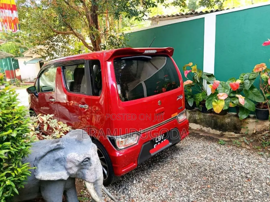 Suzuki Wagon R Custom Z 2025 Car (Used)