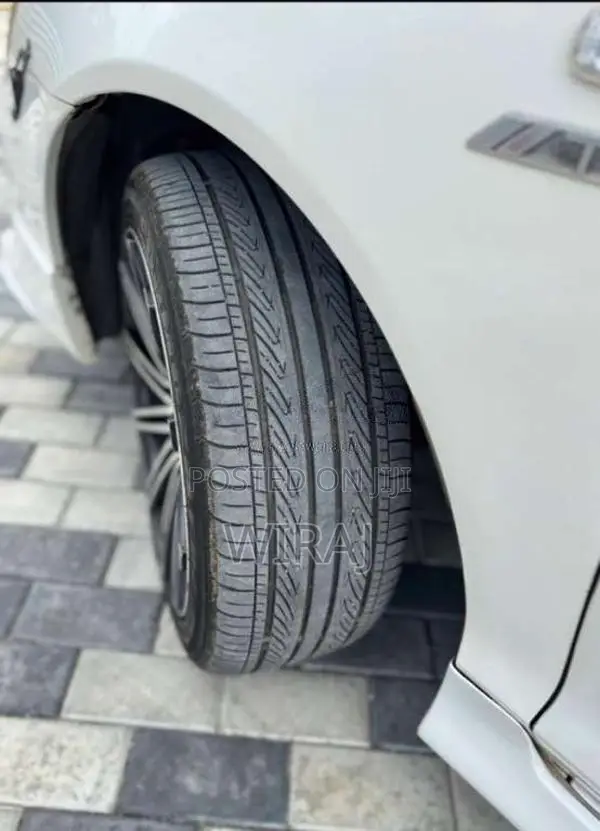 Toyota Allion 240 G Grade 2006 Car (Used)