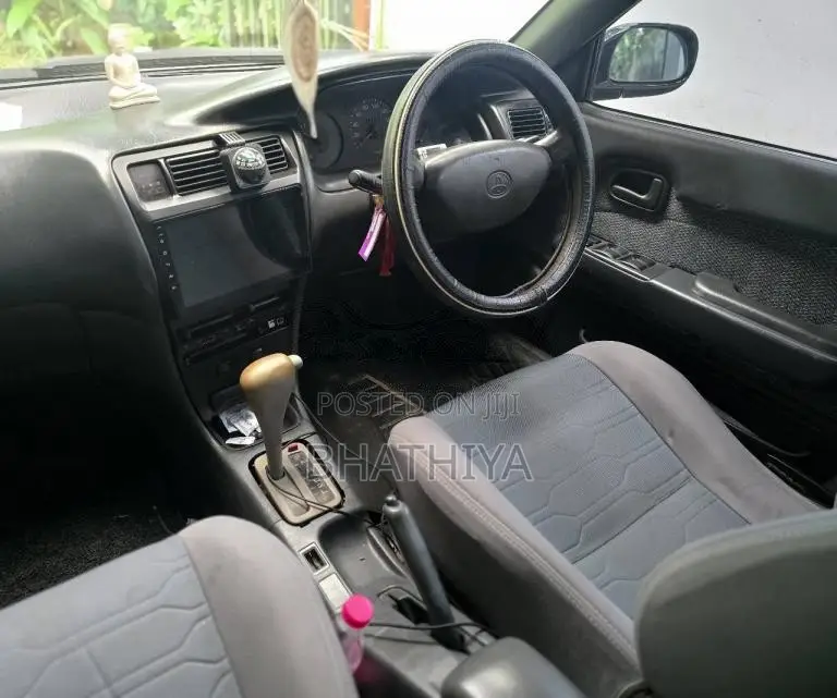 Toyota Corolla 1992 Car (Used)