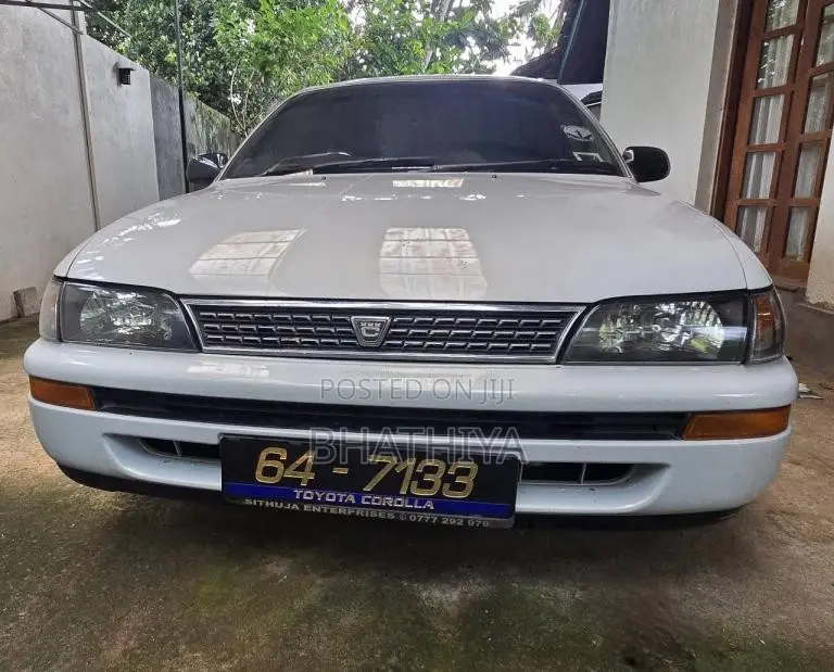 Toyota Corolla 1992 Car (Used)