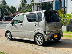 Suzuki Wagon R Stingray 2018 Car (Used)