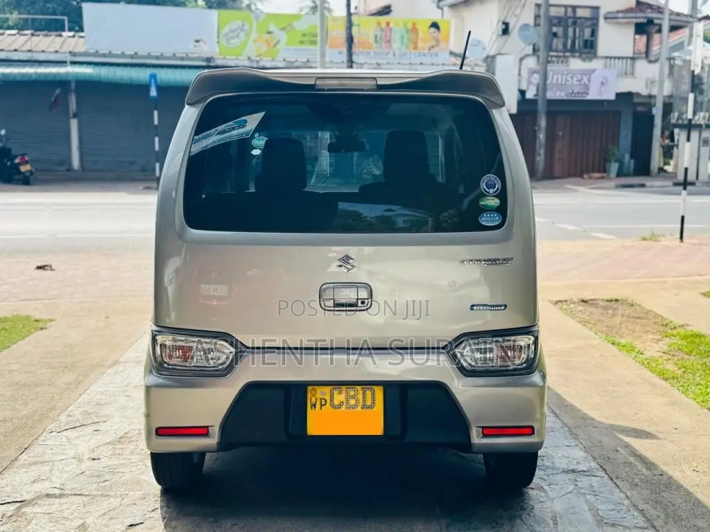 Suzuki Wagon R Stingray 2018 Car (Used)
