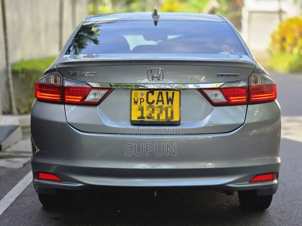 Honda Grace Ex 2015 Car (Used)