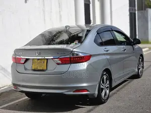 Honda Grace Ex 2015 Car (Used)