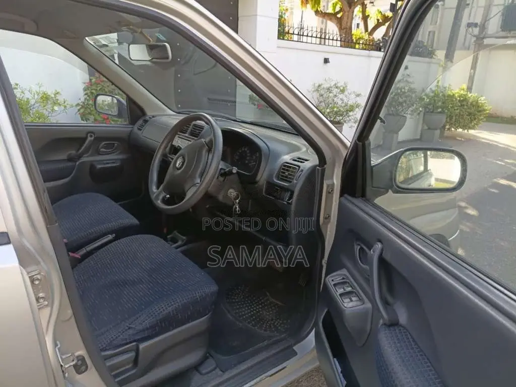 Suzuki Swift 2003 Car (Used)