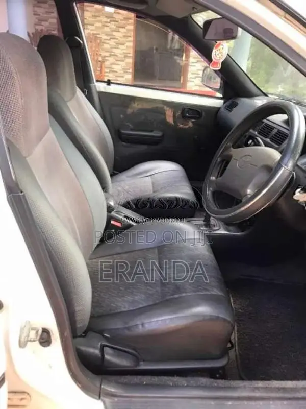 Toyota Corolla 1998 Car (Used)