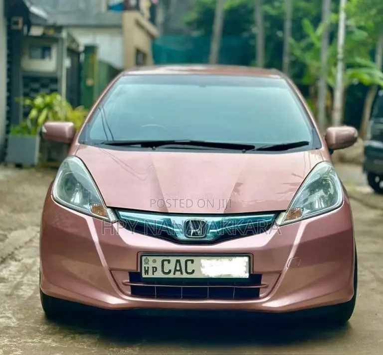 Honda FIT GP1 2013 Car (Used)