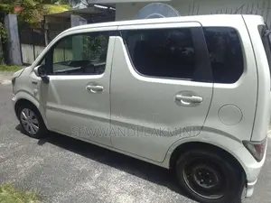 Suzuki Wagon R FX 2017 Car (Used)