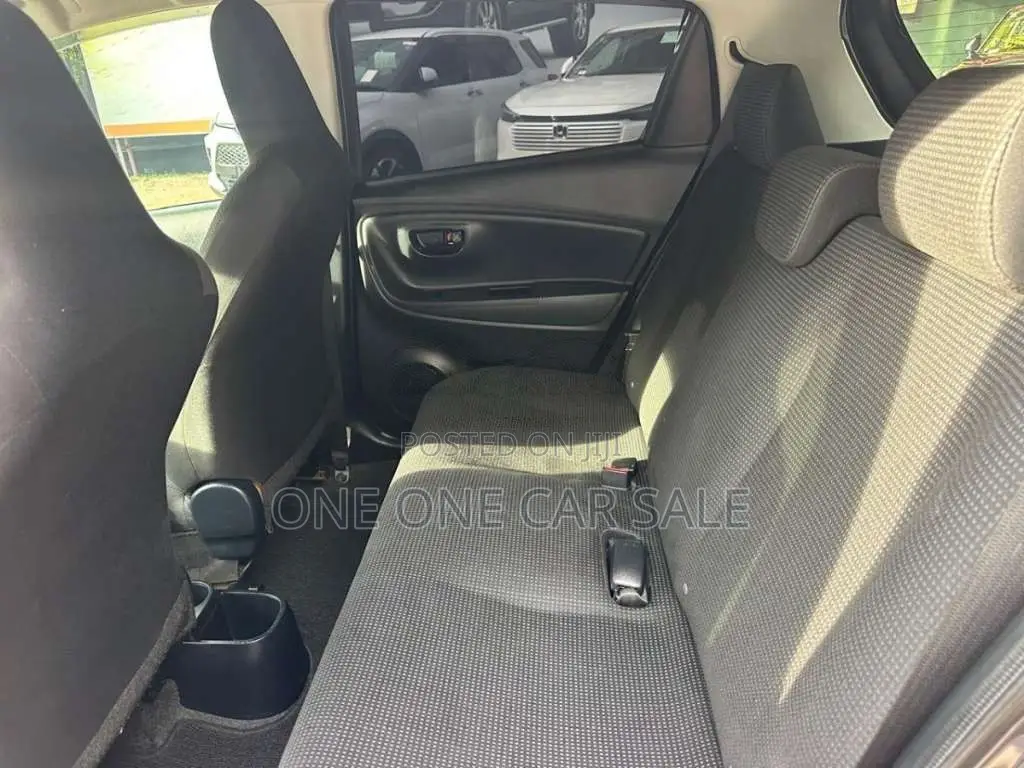 Toyota Vitz Safety 2018 Car (Used)