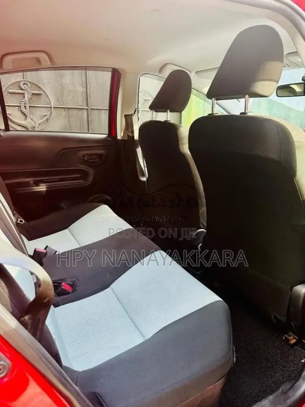 Toyota Aqua S Grade 2014 Car (Used)