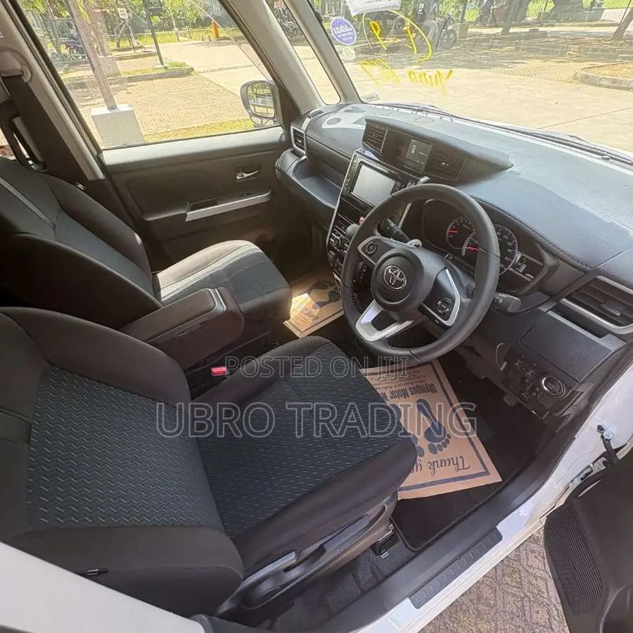 Toyota Roomy 2023 Car Unregistered (Recondition)