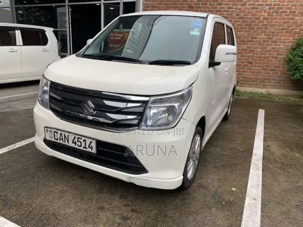 Suzuki Wagon R FZ 2014 Car (Used)