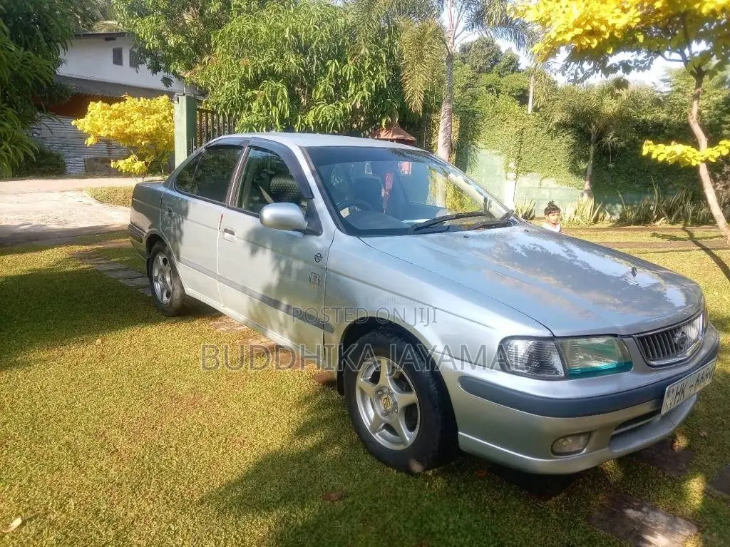 Nissan FB15 2003 Car (Used)