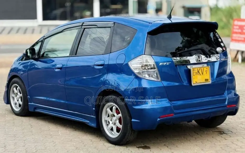 Honda FIT GP1 2011 Car (Used)