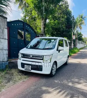 Suzuki Wagon R FX 2017 Car (Used)