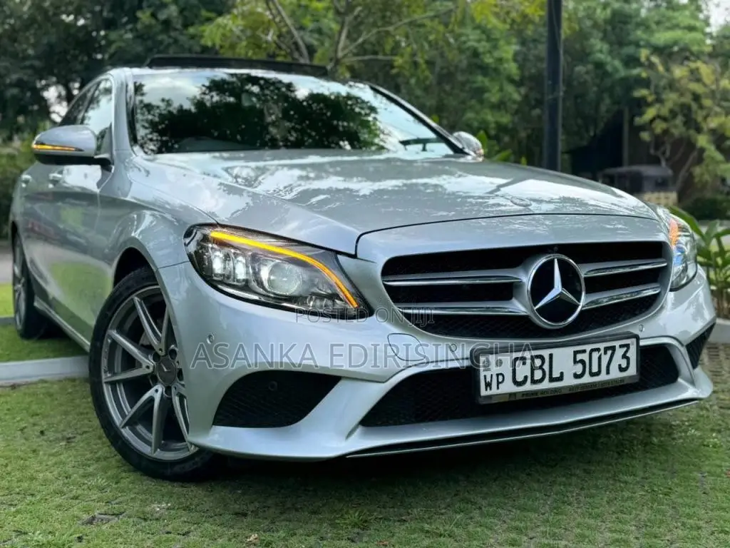Mercedes-Benz C200 Premium Plus 2019 Car (Used)
