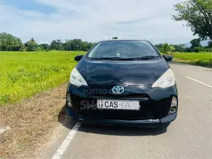 Toyota Aqua 2013 Car (Used)