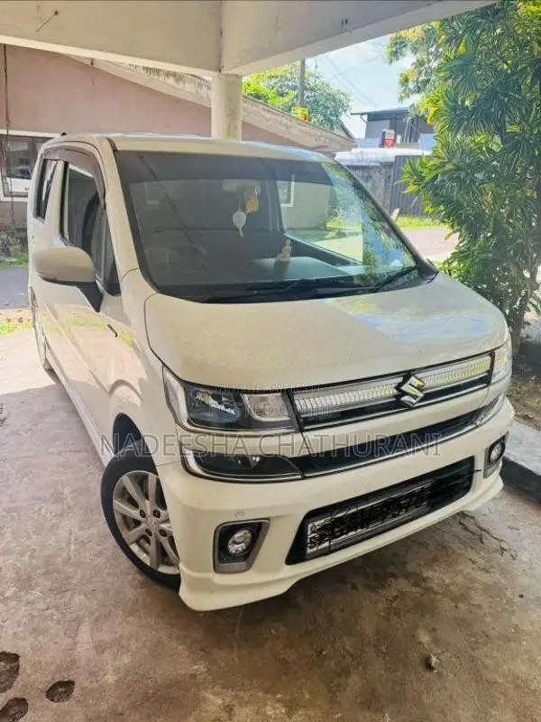 Toyota Wagon R 2017 Car (Used)